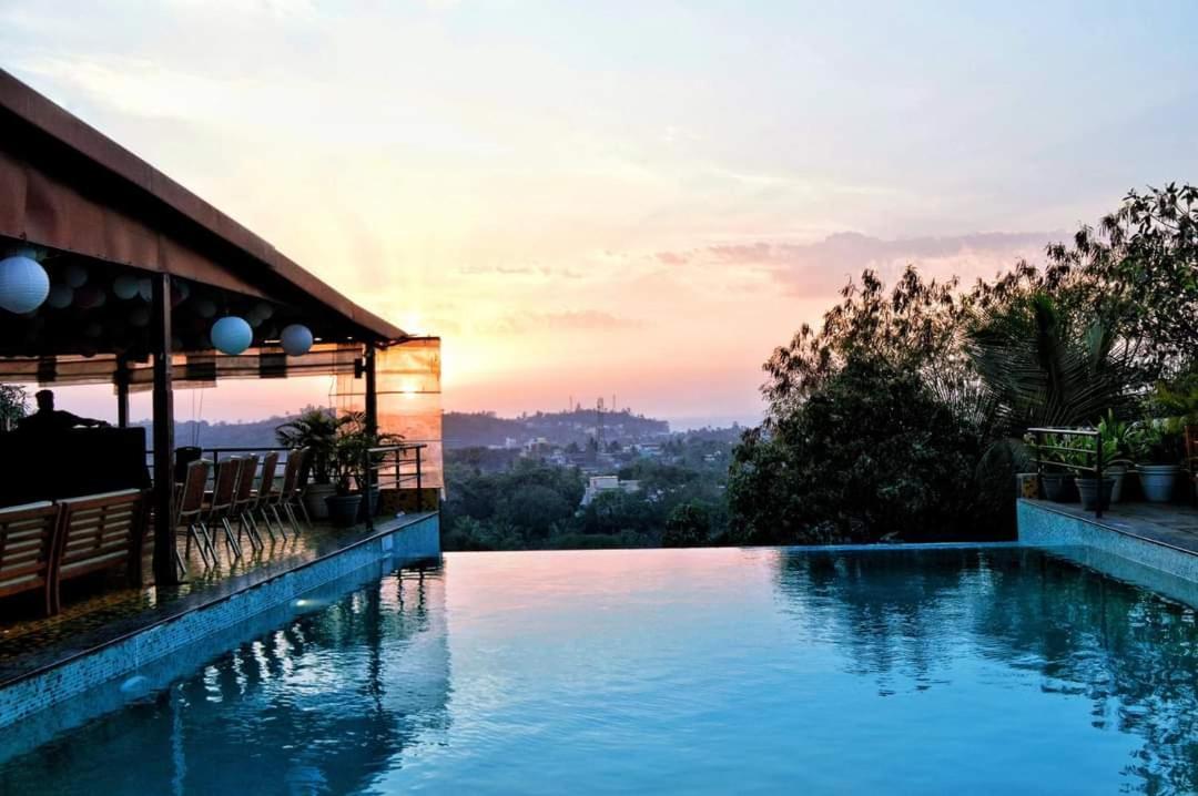 Silverador Resort Thane Zewnętrze zdjęcie
